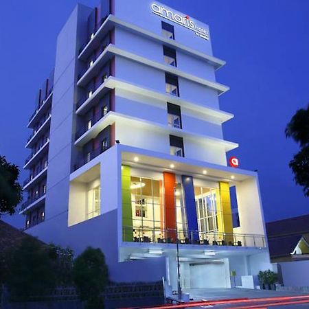 Amaris Hotel Dr. Susilo Grogol Джакарта Екстериор снимка